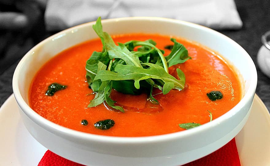 Sopas frías: el mejor remedio para el calor