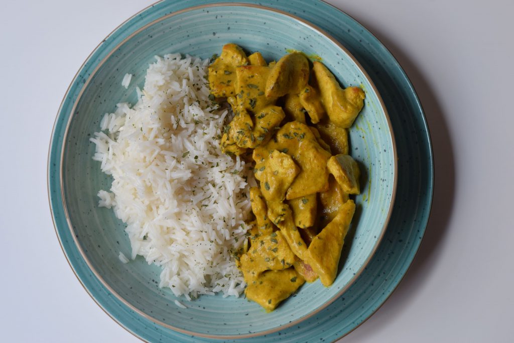 Recette de poulet au curry. Délicieuse!