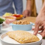 ¿Qué es el tempeh? Todo sobre este alimento vegetal